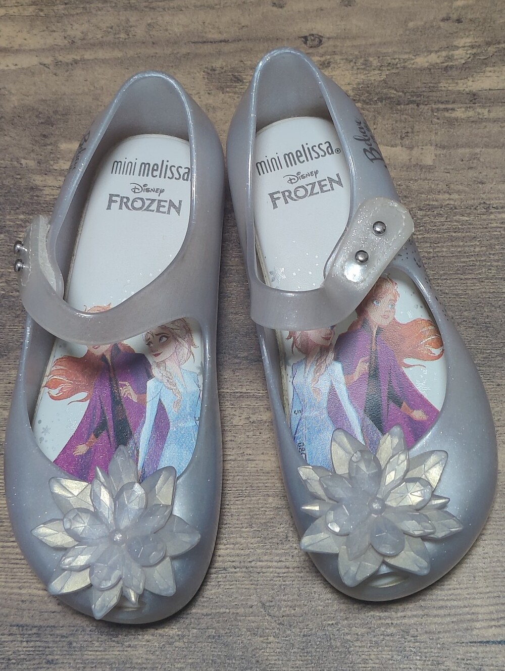 Mini Melissa Silver Glitter FrozenShoes with Flower Gem